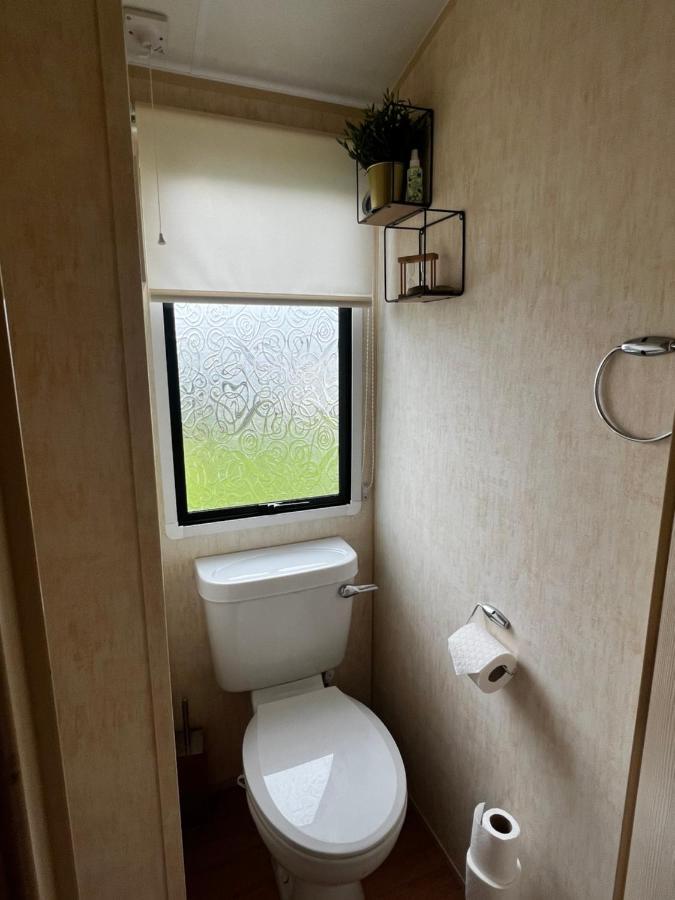 Jungle House No.26 At Three Lochs Holiday Park Newton Stewart Exterior foto